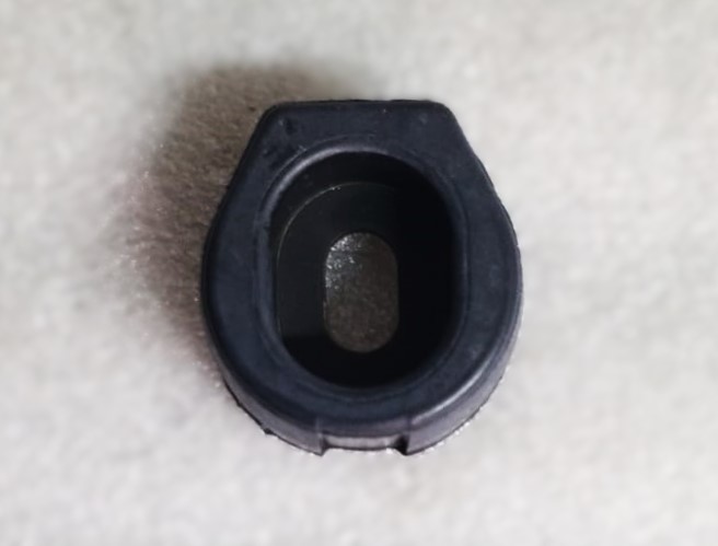 [MB331387] - MITSUBISHI | GUIA COMPUERTA