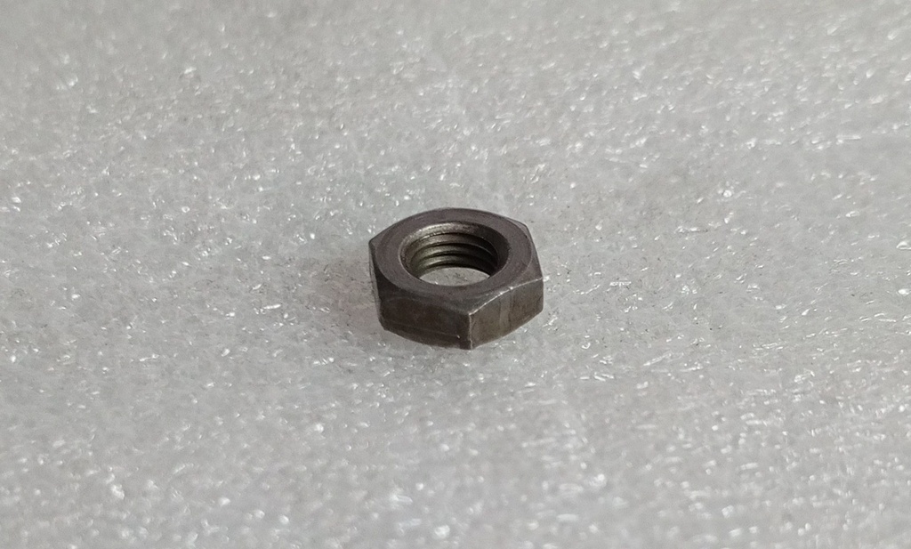 [MD009372] - MITSUBISHI | TUERCA AJUSTE VALVULAS