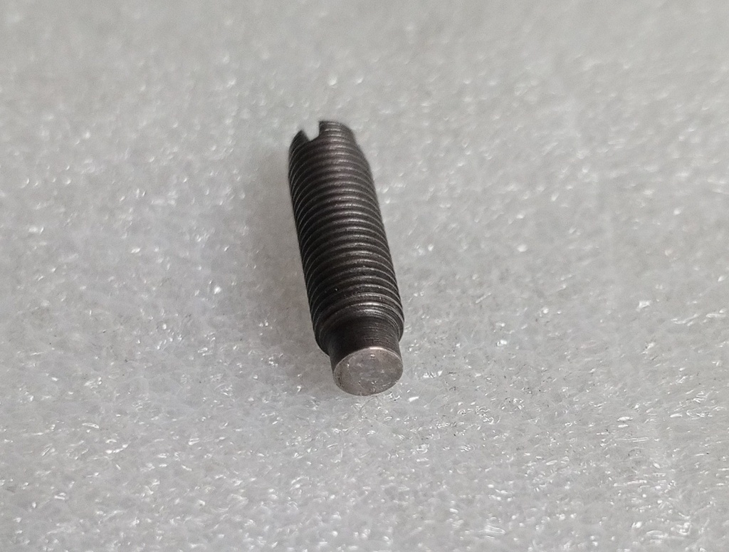 [MD113211] - MITSUBISHI | TORNILLO AJUSTE VALV.LAN/CK4A