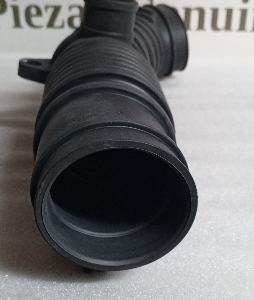 [MR266284] - MITSUBISHI | DUCTO FILTRO AIRE MOTOR