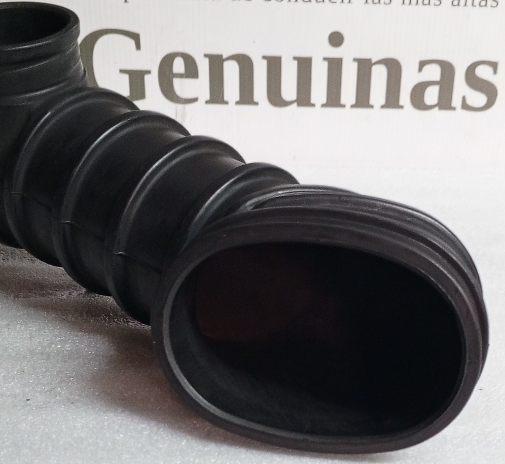 [MR266284-R] -  | DUCTO FILTRO DE AIRE MOTOR