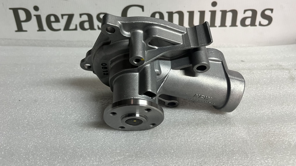 [MD979395  1300A066]- NPW - JAPON | BOMBA AGUA OUTLANDER / GRANDIS