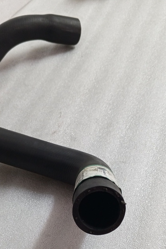 [7295] - CAUPLAS | MANGUERA SUPERIOR RADIADOR MONTERO