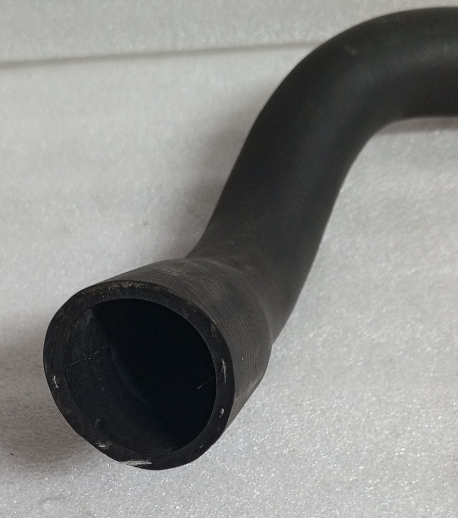 [7295] - CAUPLAS | MANGUERA SUPERIOR RADIADOR MONTERO