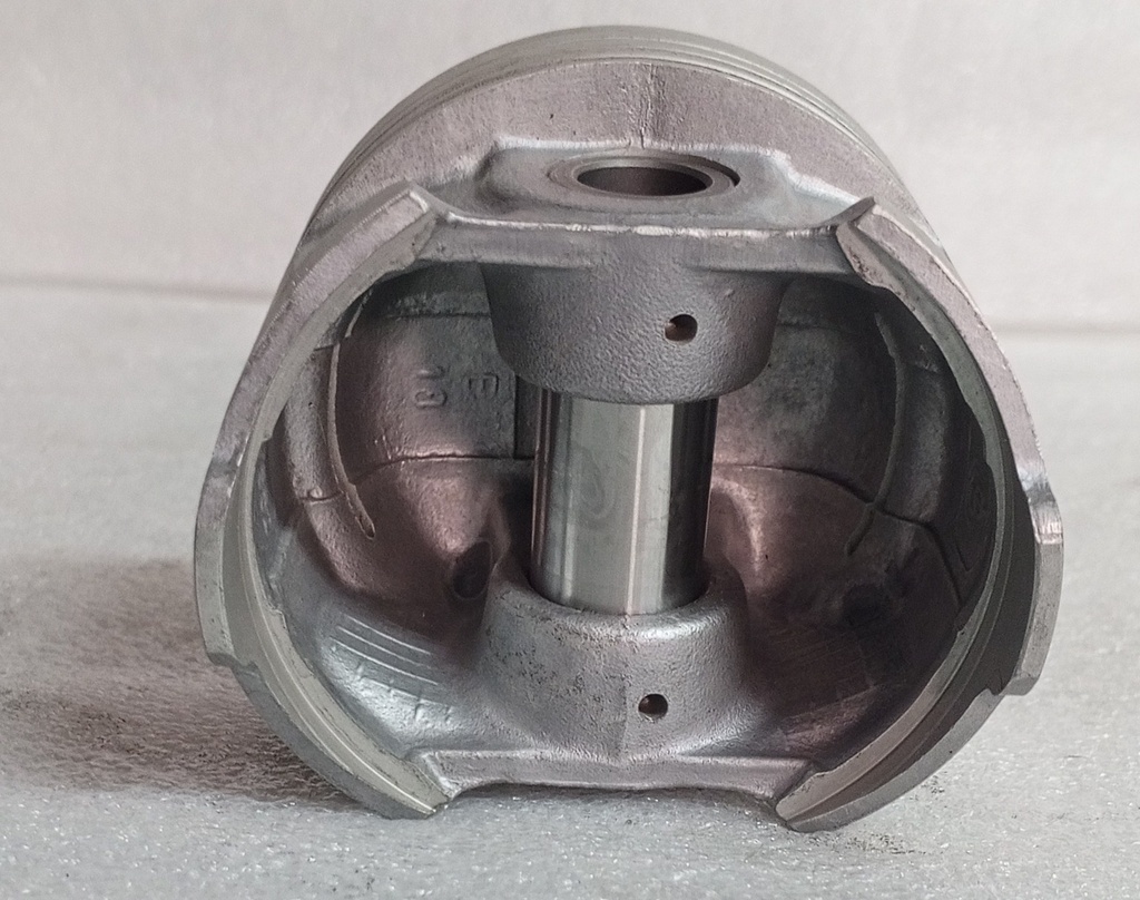 [M7552-2-(050) -16] - TOTO | PISTONES MOTOR MITSUBISHI LANCER 1500  CB2A(4G15) (75.5mm)(0.50)