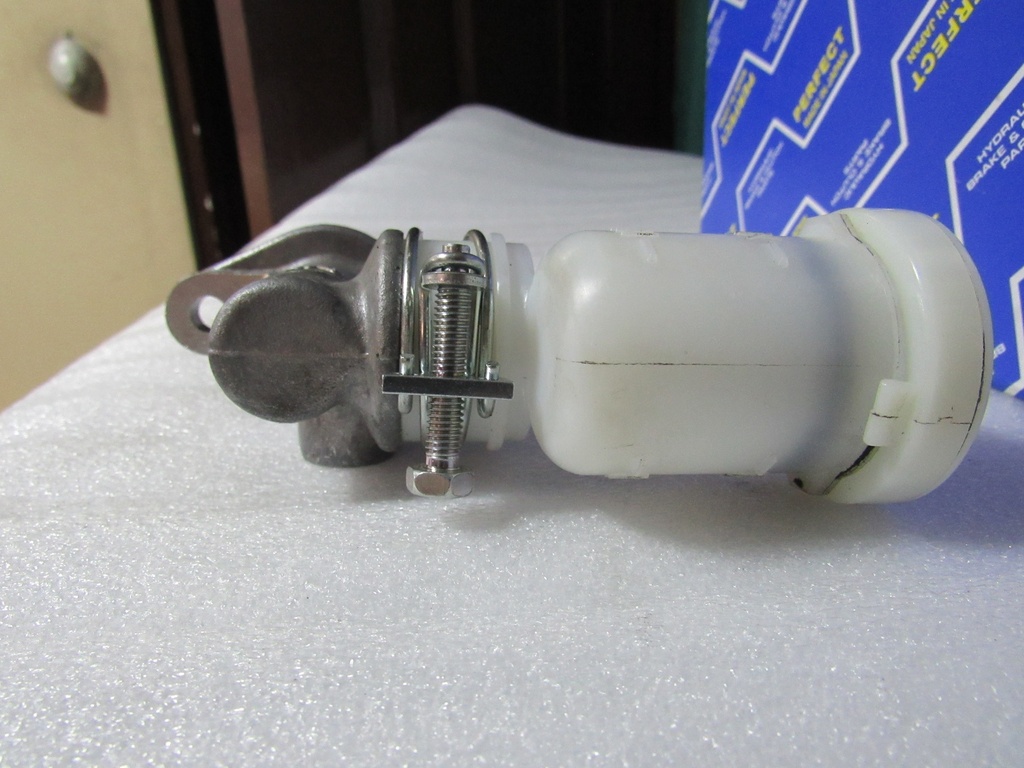 [MB555391] - PERFECT - JAPON | BOMBA CLUTCH MONTERO V63000 / V11