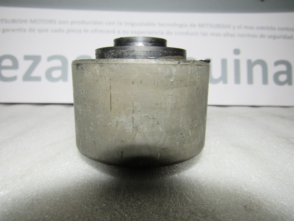[MB631492] - TRC - JAPON | BUJE CAUCHO BRAZO SUSPENSION 