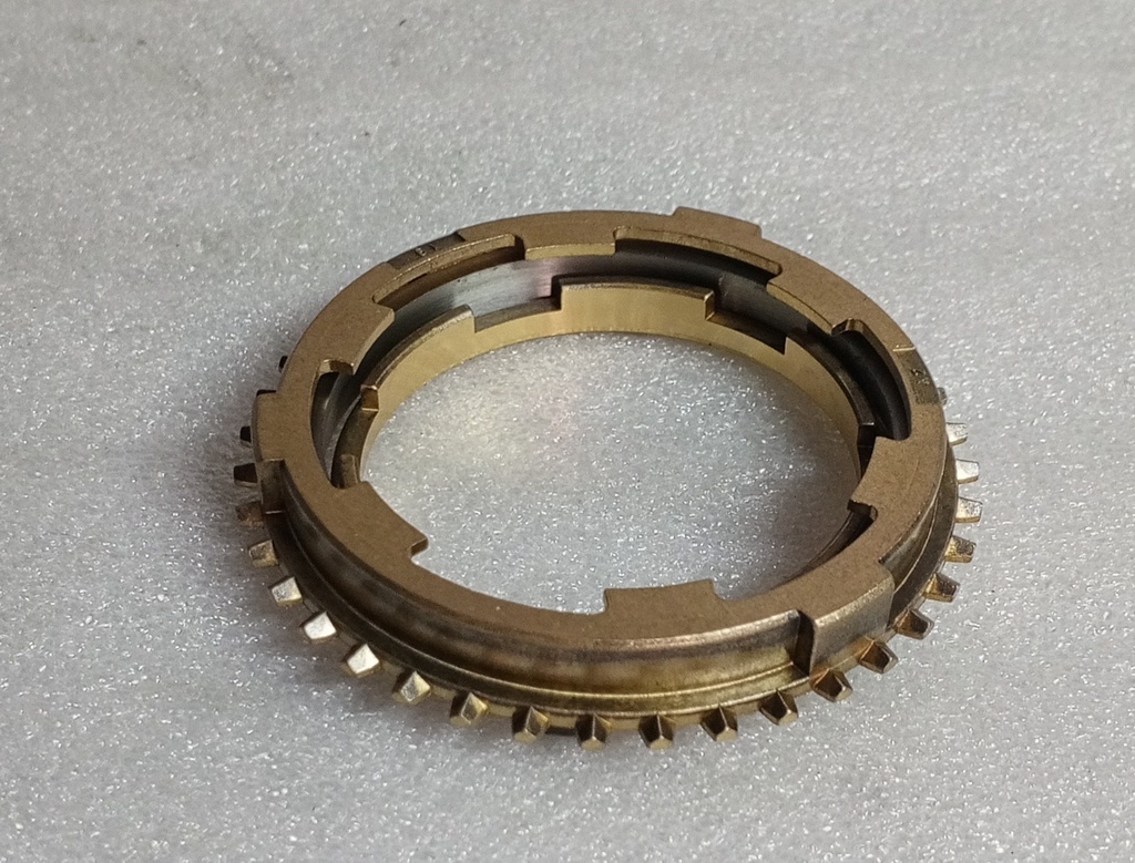 [ME581681] - MITSUBISHI | (F8)ANILLO SINCRON 1A. VEL.