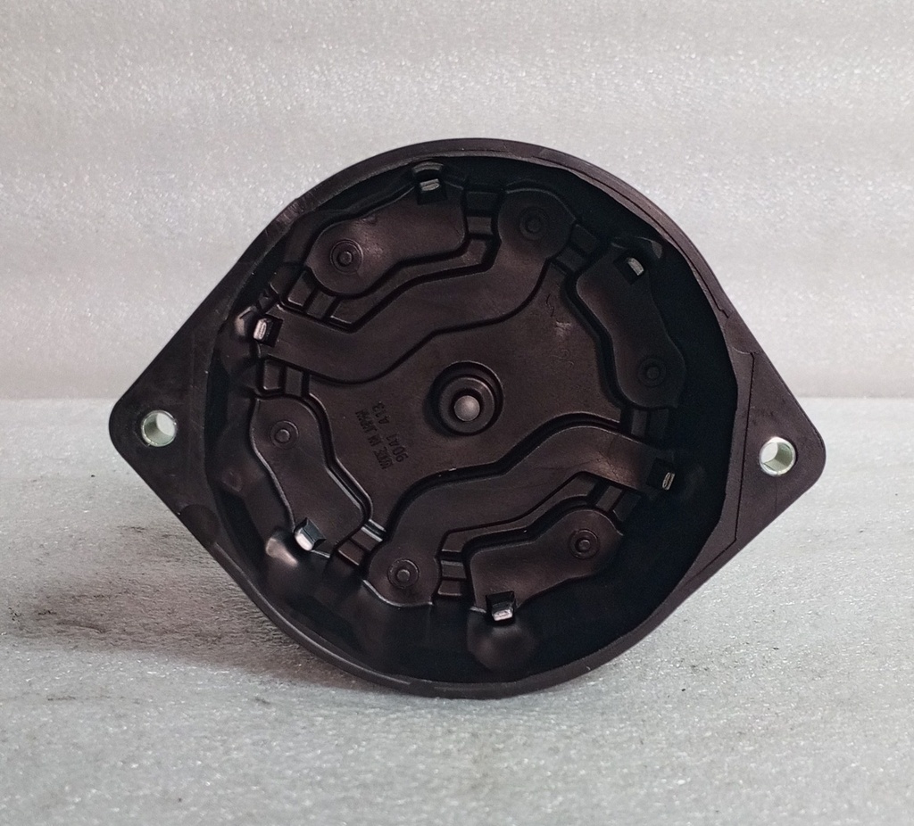 [MD611526] - YEC | TAPA DISTRIBUIDOR MONTERO V6-3000