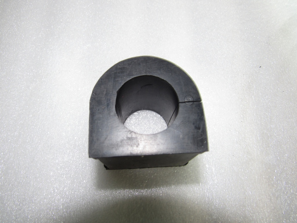 [MB573783] - TEZUKA | BUJE CENTRAL ESTABILIZADORA DELANTERA MONTERO V6-3000