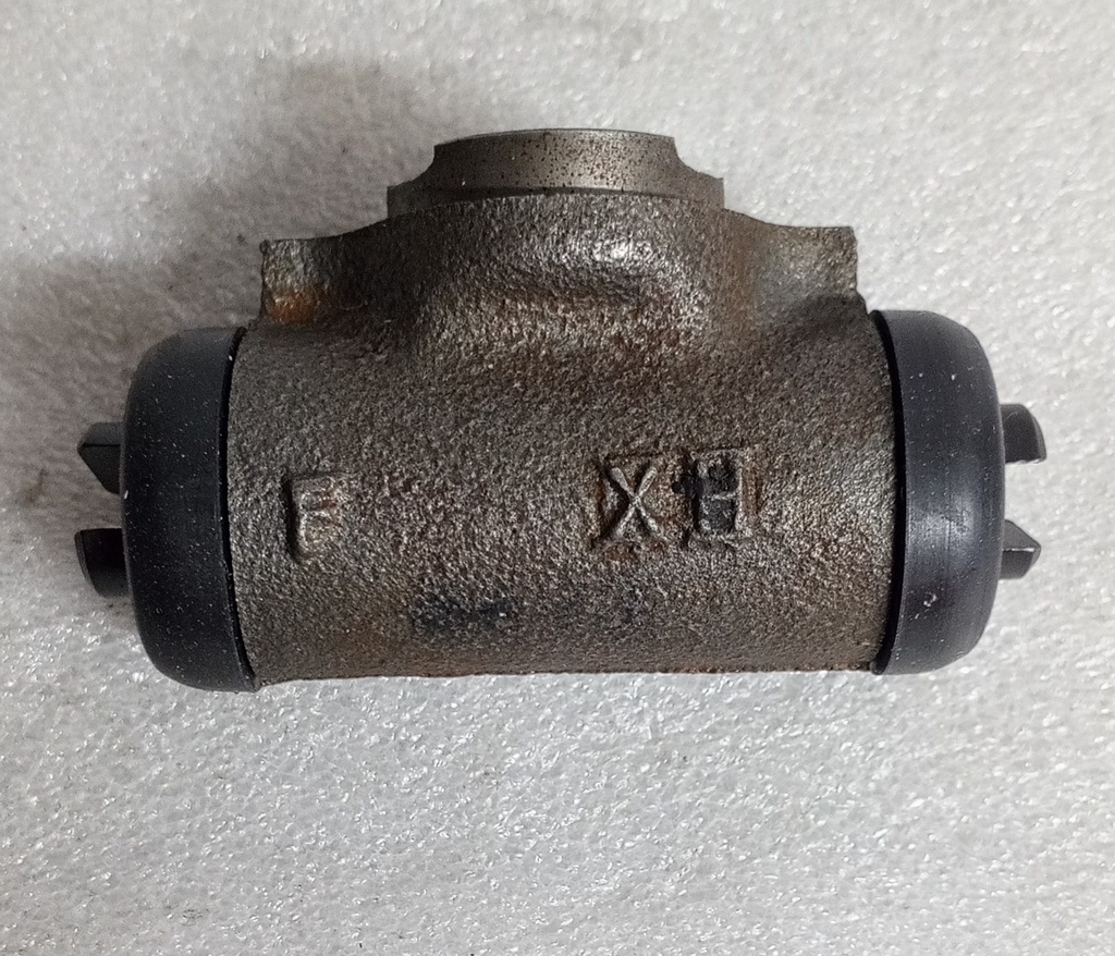 [MB238510] - TAIWAN | CILINDRO FRENO MONTERO STD TRASERO IZQUIERDO   (cilindro original)