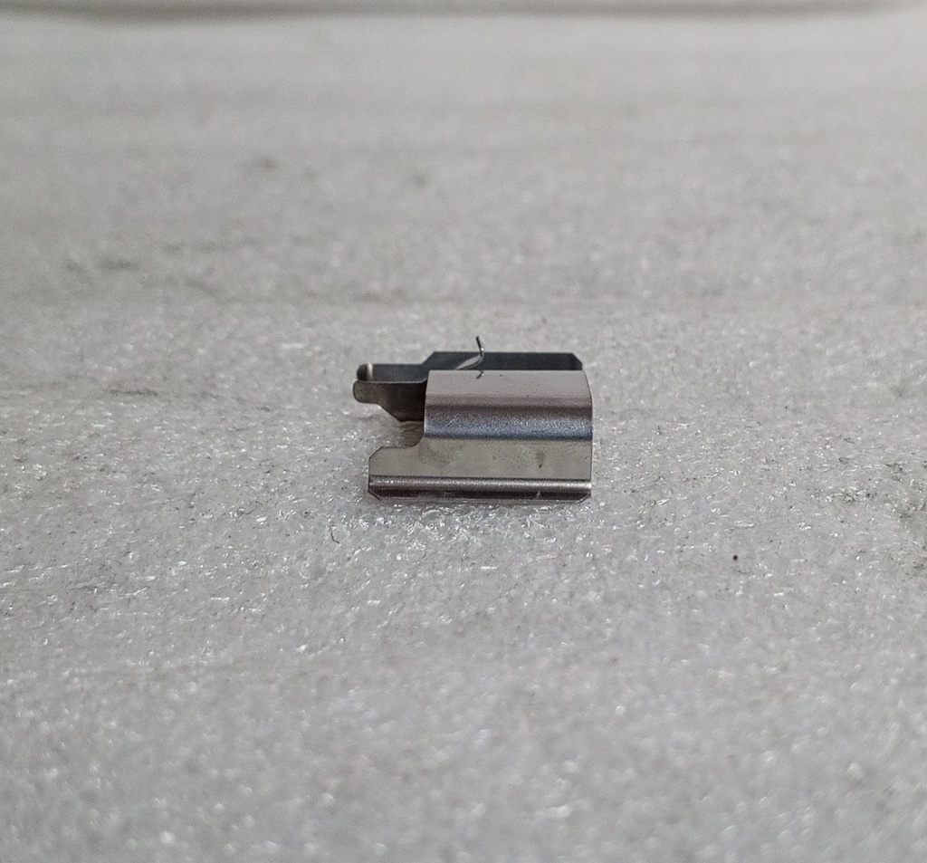 [MR569133] - MITSUBISHI | (F8)CLIP FRENO DEL.LANCER CS