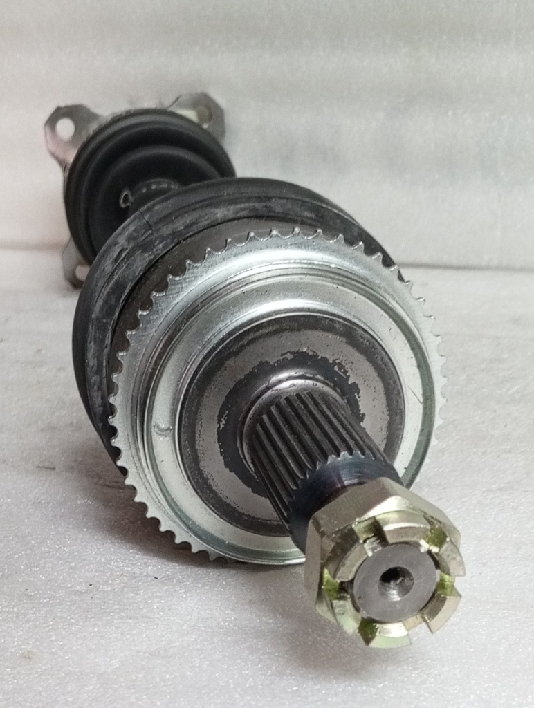 [GTI07-154] - GTI | EJE DELANTERO MITSUBISHI SPORTERO (DERECHO)