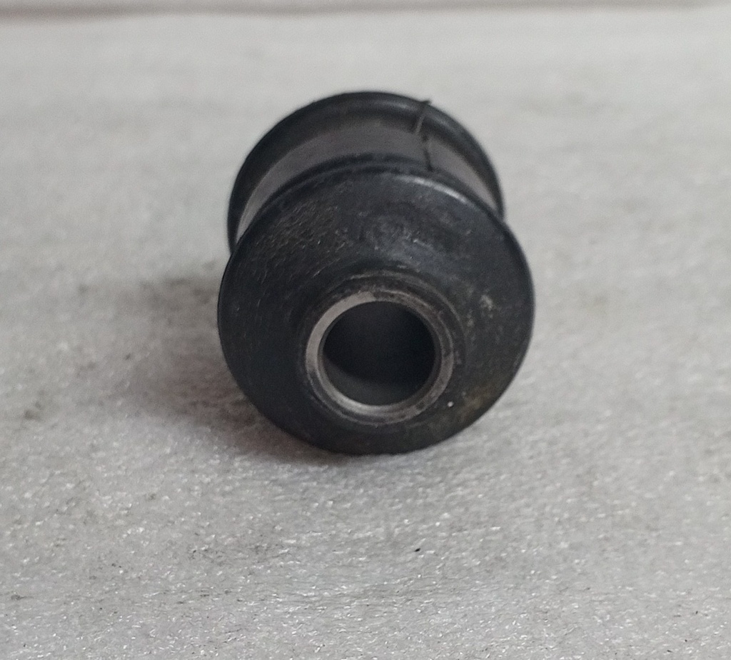 [MB109684] - NAKAMOTO | BUJE TIJERA MITSUBISHI MONTERO/94 (INFERIOR)