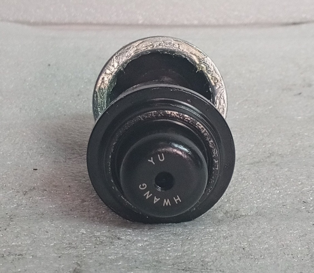 [MB001696] - HWANG YU | ROTULA INFERIOR MITSUBISHI LANCER 94/99 / HYUNDAI PONY