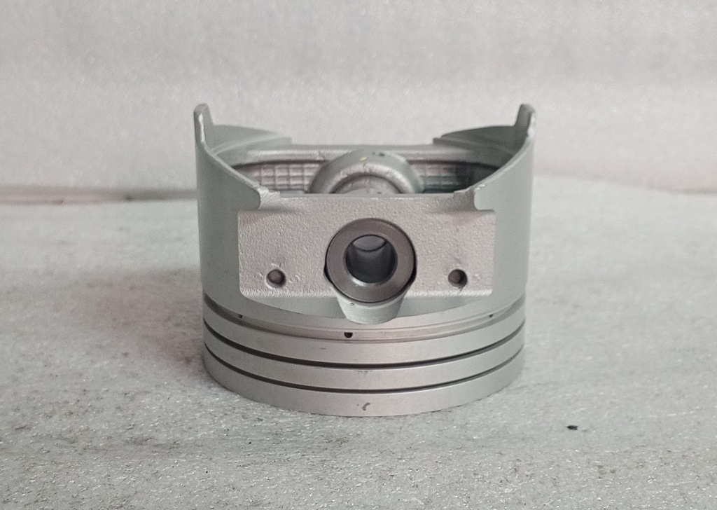 [M8653-0.50] - TOTO | PISTONES MOTOR MITSUBISHI (4G64)  L-200 / EXPO  0.50