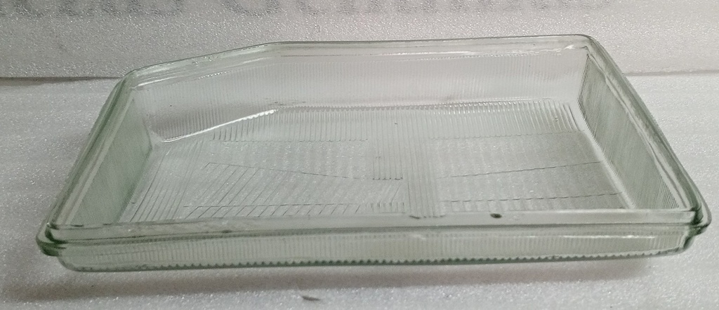 [ MB831068 ] - SUN - VIDRIO PARA FAROLA DERECHA  MB831068 MONTERO PAJERO