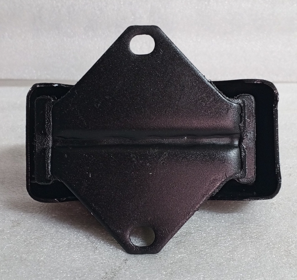 [MR995005] -  I&R - SOPORTE MOTOR MITSUBISHI SPORTERO 2.5