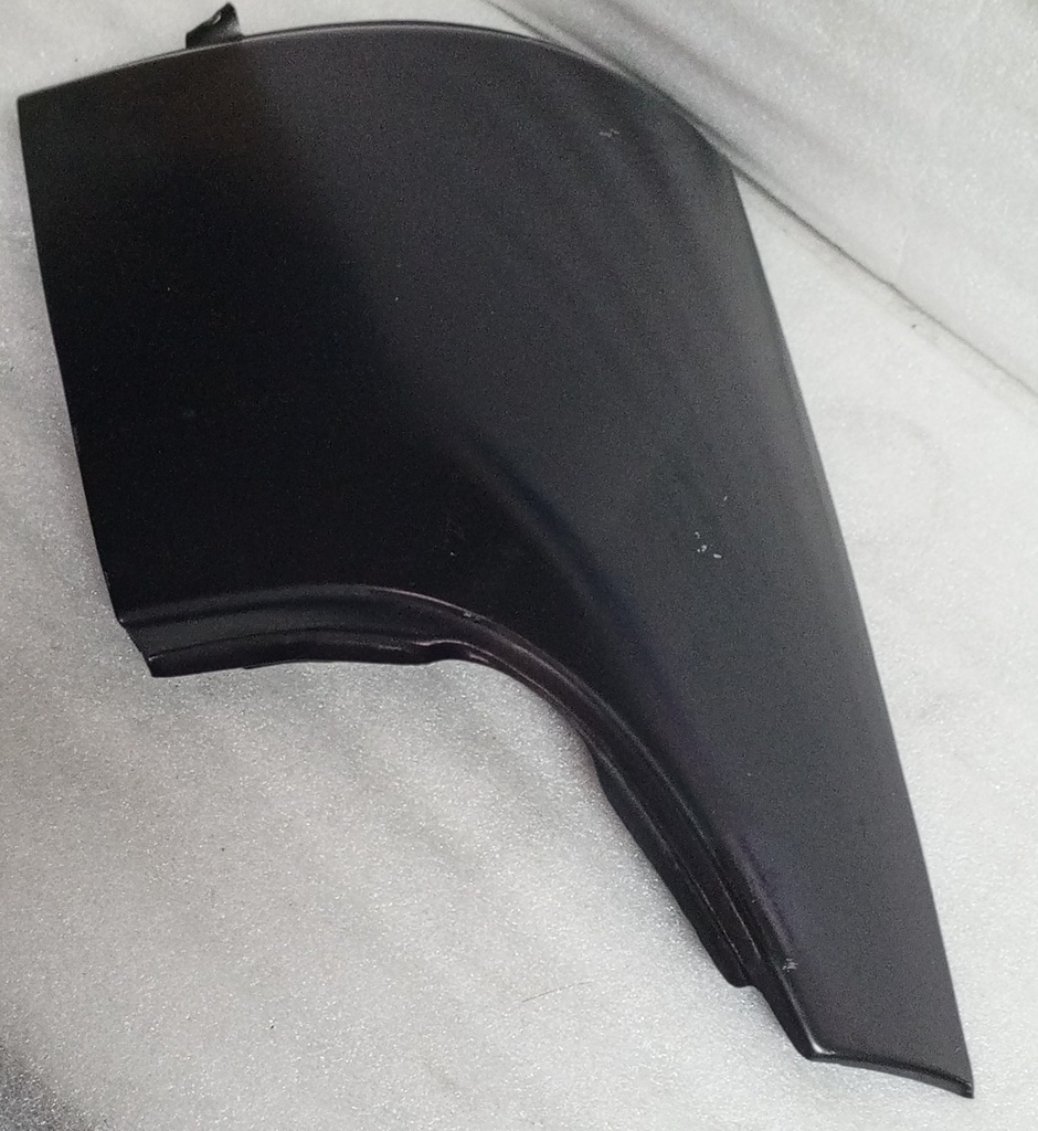 [ CEMB1688205 ] - NIKKO - PANEL ESQUINERO MITSUBISHI CANTER MOD 2001-05 DERECHO