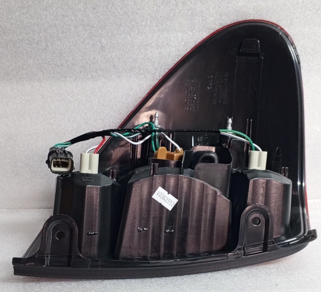 [214-1993R-AE] - DEPO - STOP DERECHO MITSUBISHI SPORTERO 2007