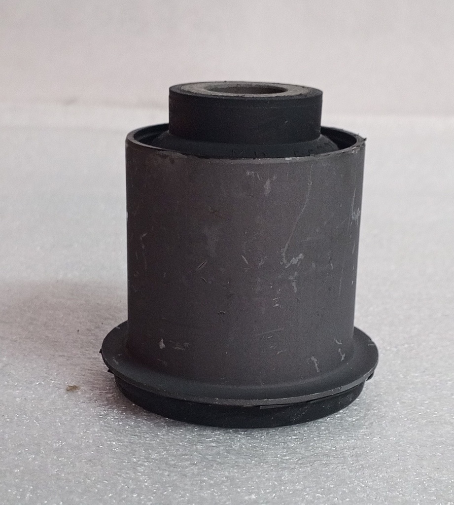 [MR992256] - TRC - JAPON | BUJE TIJERA INFERIOR PARTE DELANTERA MITSUBISHI SPORTERO / L-200