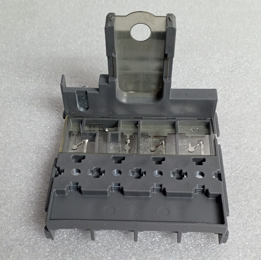 [ 8571A019 ] - MITSUBISHI - CONJUNTO CADENA-CONECTORES FUSIBLES