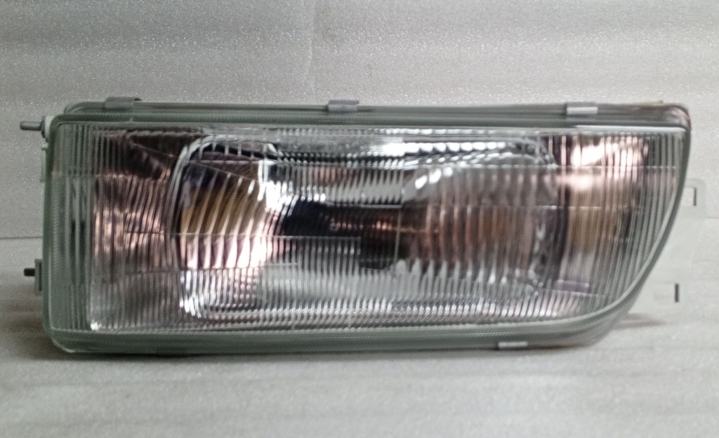 [MB907214] - FAROLA DERECHA LANCER / 92-96