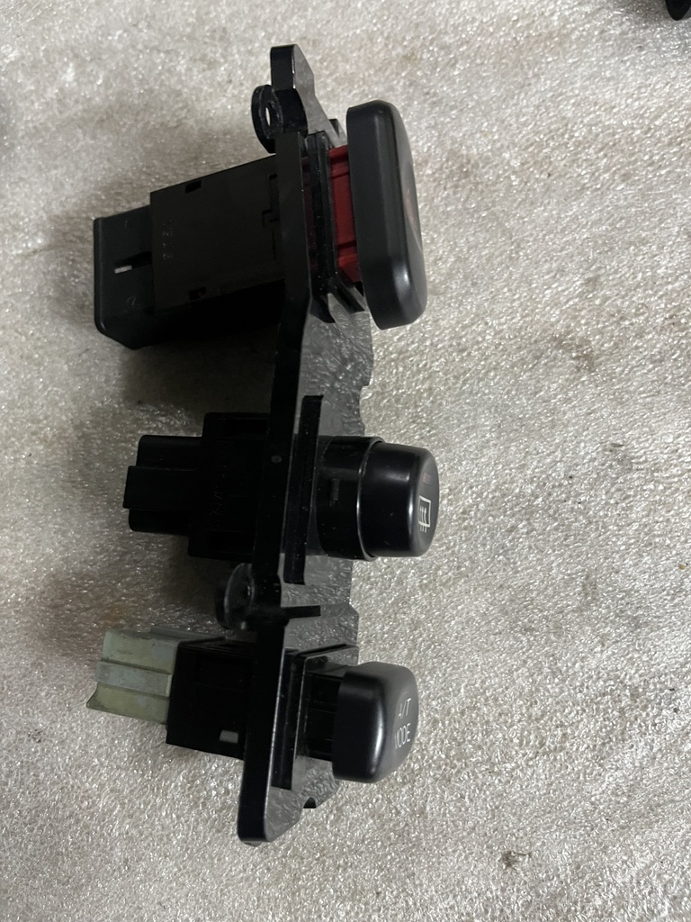 [MR117573] MITSUBISHI - CONTROL DIRECCIONALES / DESEMPAÑADOR / A/T MODE CAJA NATIVA / REMANUFACTURADO