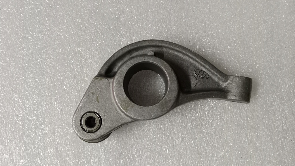 [MD160730-26] - ASIA - CNBF | BALANCIN VALVULA MITSUBISHILANCER CK4A / EXPO 1.8 (ADM)