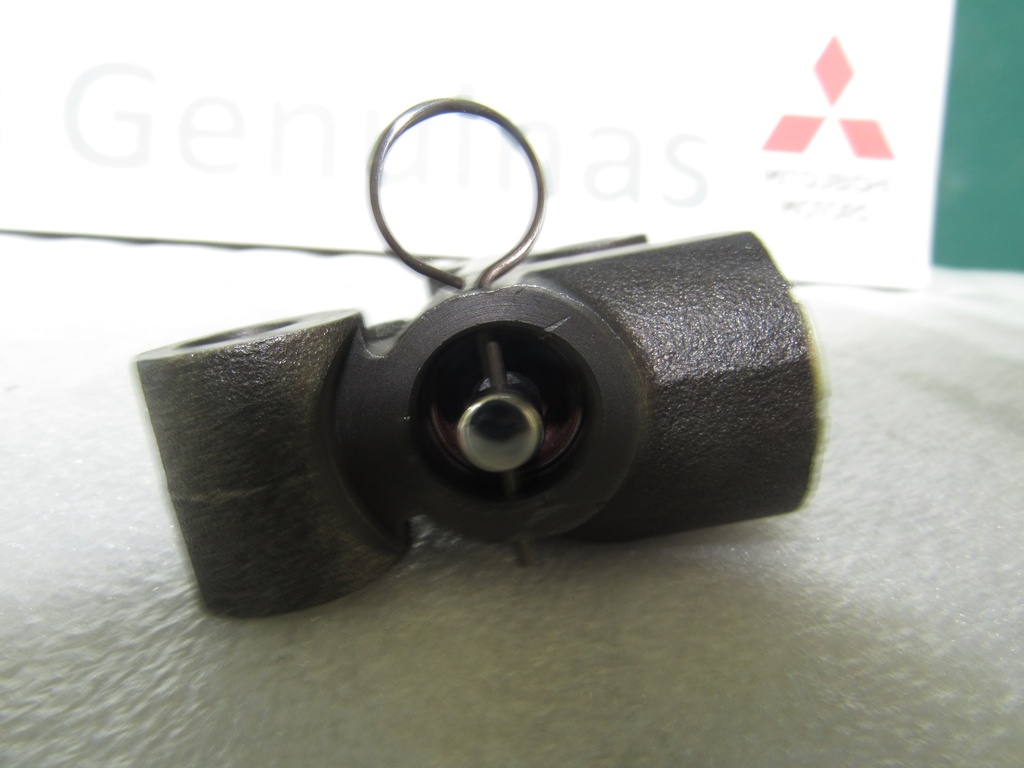 [MD319040] - RBH - TAIWAN | TENSOR HIDRAULICO MITSUBISHI MONTERO 3.5 (VERSION AMERICANA) MOTOR 6G74