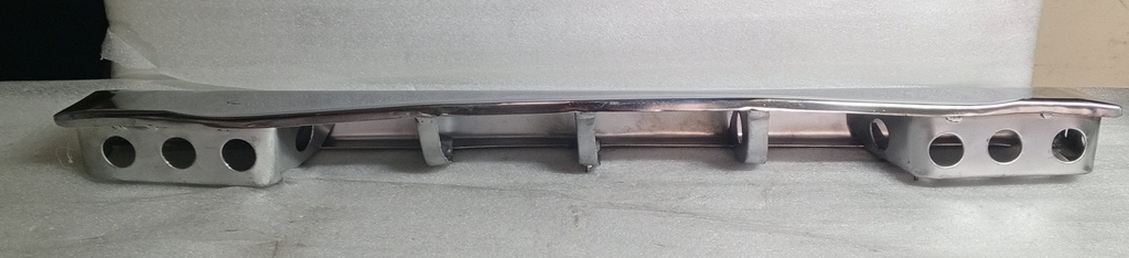 [MR157066] - NACIONAL | EMBELLECEDOR BOMPER DEL MONTERO