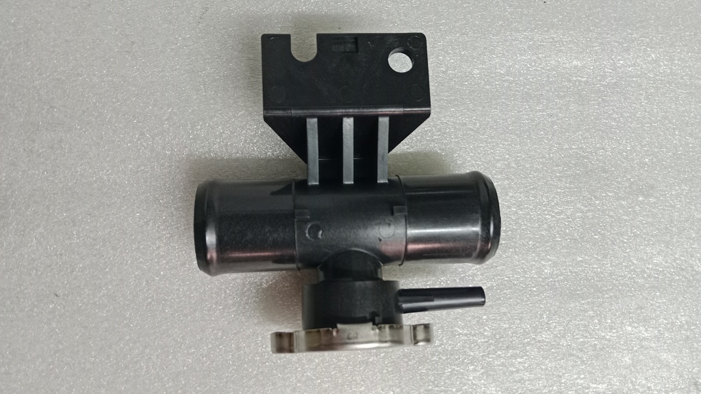 [1350A043] - MITSUBISHI | TAPA RADIADOR MOTOR (CON CARCAZA)