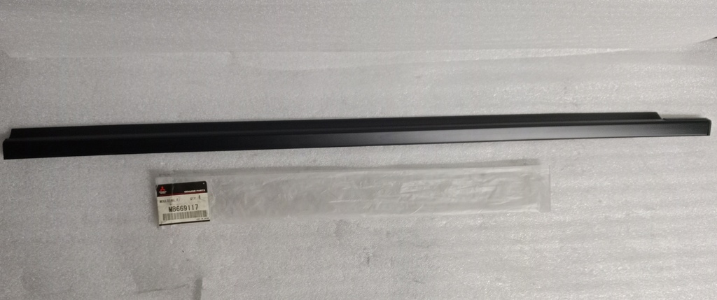 [MB669117] - MITSUBISHI | MOLDURA VIDRIO PUERTA IZQUIERDA MONTERO (LAMEVIDRIO)
