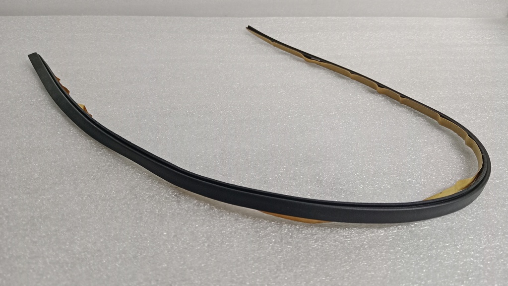 [5805A154] - MITSUBISHI | TOPE LATERAL VIDRIO TRAS.