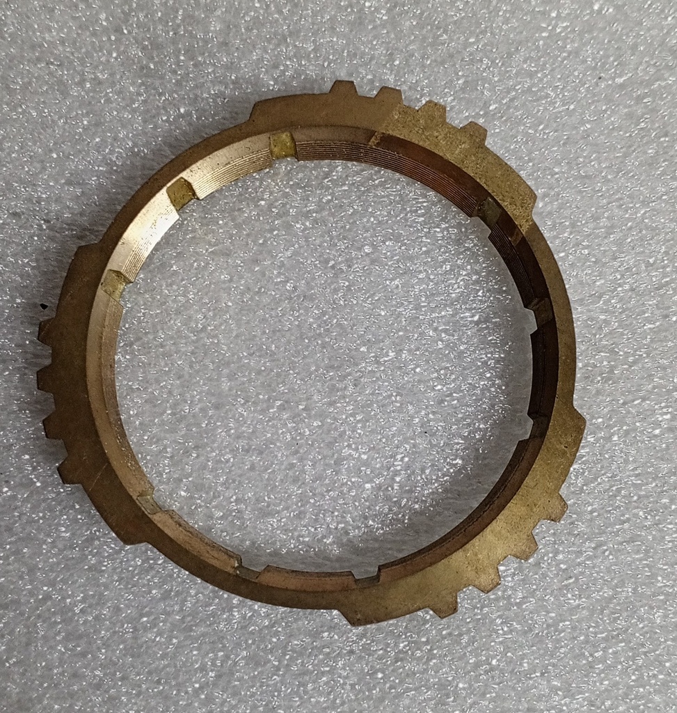 [32604-D0103] - TEZUKA - JAPON | BRONCE CAJA NISSAN SENTRA 