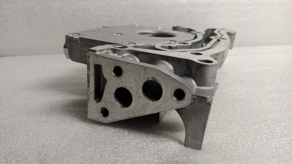 [1211A021] - MELLING - TAIWAN | CARCAZA DEL.& BOMBA ACEITE NEW MONTERO