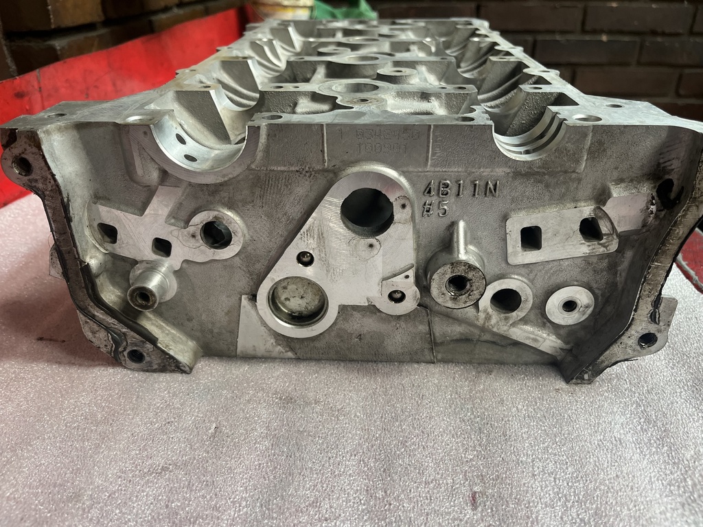 [1005A863] MITSUBISHI - CULATA COMPLETA PARA MITSUBISHI LANCER AVANZADO 2008- / CY4A MOTOR 4B11 (REMANUFACTURADA)