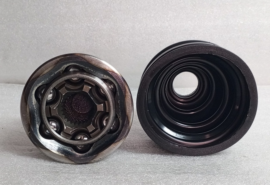 [MB886680] - YOKOMITSU - PUNTA EJE  (HOMOCINETICA) MITSUBISHI MONTERO PAJERO  1988/  LADO RUEDA IZQ/DER (28X25X56)