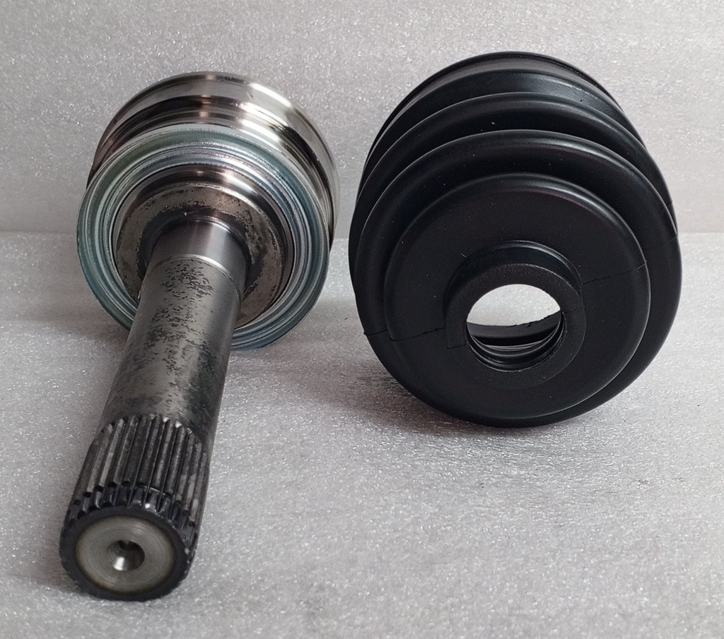 [MB886680] - YOKOMITSU - PUNTA EJE  (HOMOCINETICA) MITSUBISHI MONTERO PAJERO  1988/  LADO RUEDA IZQ/DER (28X25X56)