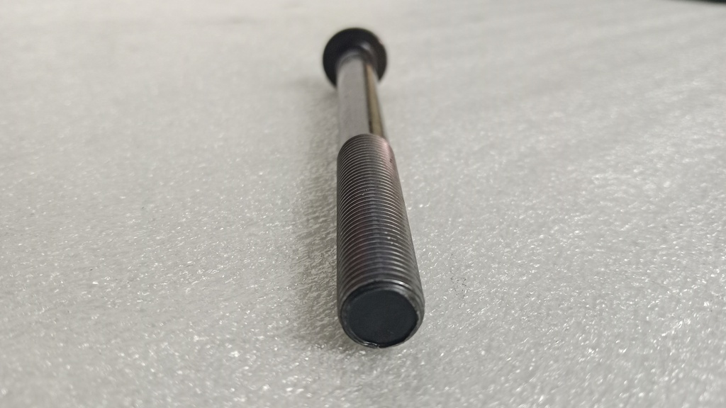 [ ME200427 ] - MITSUBISHI - Tornillo de culata 