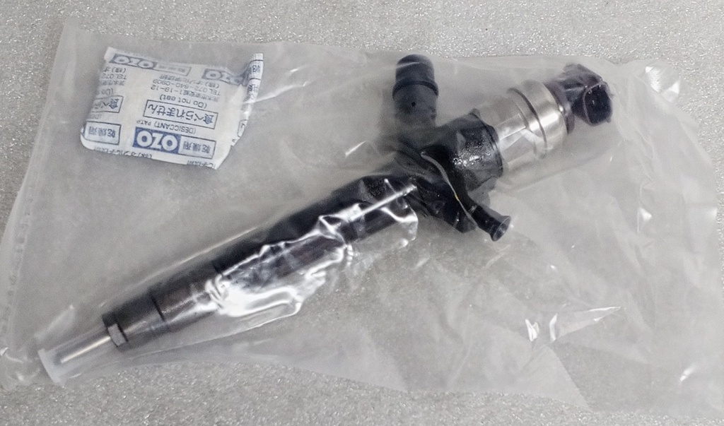 [1465A257] - DENSO | INYECTOR COMBUSTIBLE MITSUBISHI SPORTERO DIESEL KB4T 2017