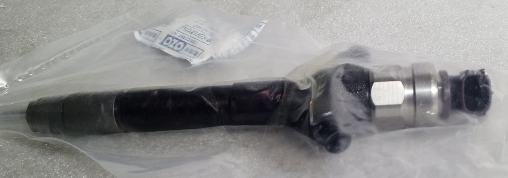 [1465A257] - DENSO | INYECTOR COMBUSTIBLE MITSUBISHI SPORTERO DIESEL KB4T 2017