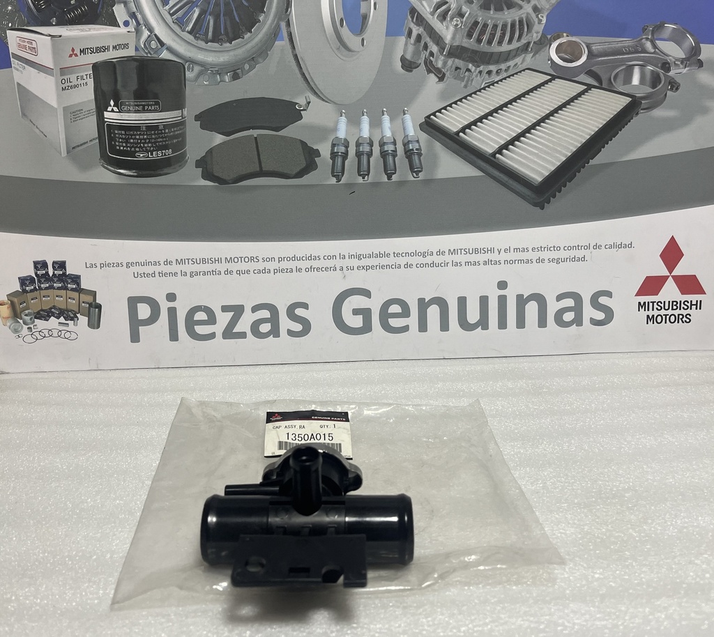 [1350A015] - MITSUBISHI | BASE Y TAPA RADIADOR / LANCER 2008- / OUTLANDER CW6W (COMPLETA CON CARCASA)
