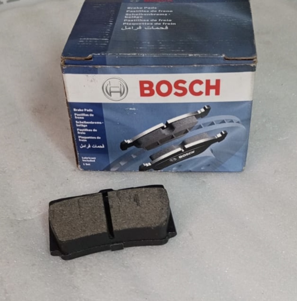 [[4605A783] - [MR307415   MR389575]] [7604-D735] - BOSCH | PASTILLAS FRENOS TRASEROS MITSUBISHI MONTERO SPORT 2017/ (CERAMICA)