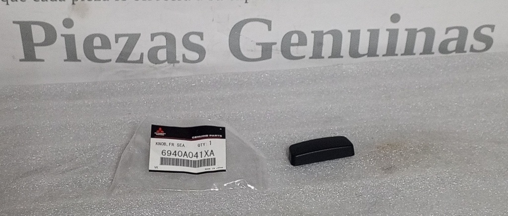 [6940A041XA] - MITSUBISHI | PERILLA AJUSTE ASIENTO DELANTERO (NEGRA)