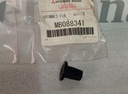 [MB088341] - MITSUBISHI | BROCHE TAPIZADO L200/81   