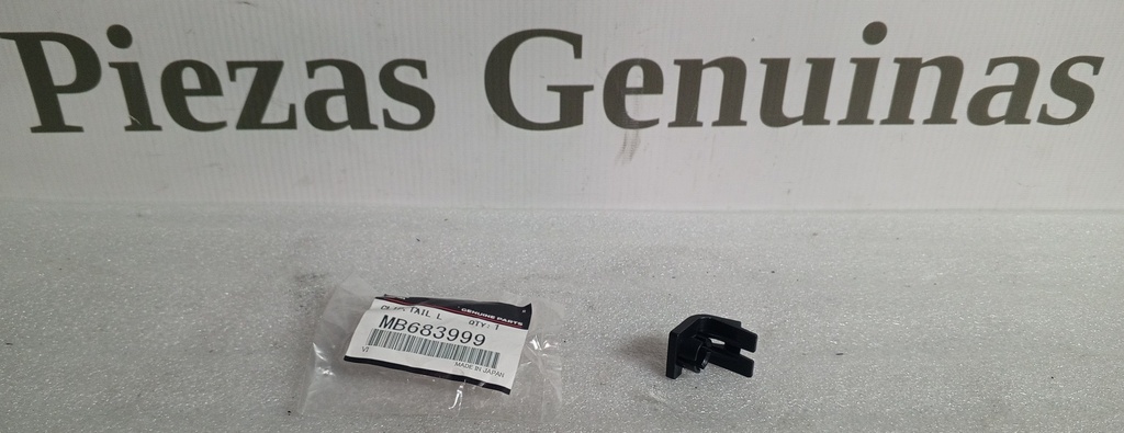 [MB683999] - MITSUBISHI | CLIP STOP TRASERO MONTERO 