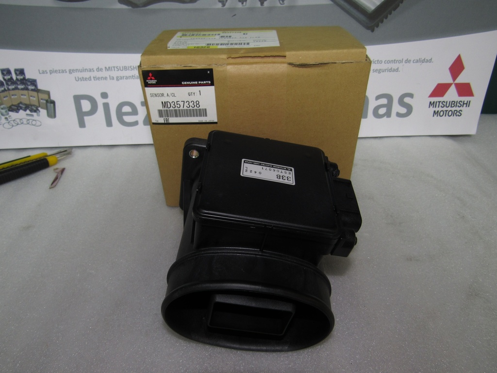 [[0] - [0]] [MD357338] - MITSUBISHI | SENSOR FLUJO AIRE MONTERO 3.0 / V13 / V43W/ V45W