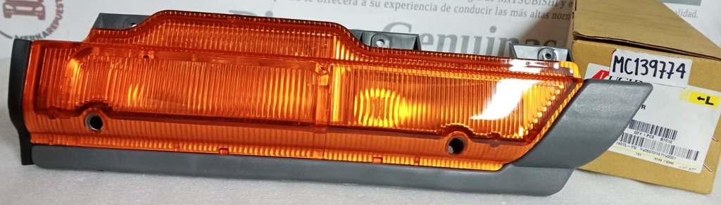 [MC139774] - LAMPARA DIRECCIONAL IZQUIERDA CANTER /96