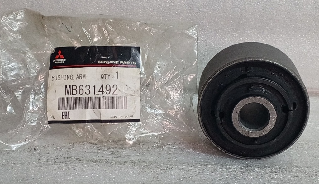 [MB631492] - MITSUBISHI | BUJE CAUCHO BRAZO SUSPENSION 